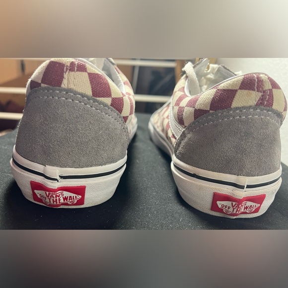 Vans Shoes - Checker White & Red with Grey - Women’s Size 6.5 & Men’s Size 5 - Picture 6 of 11